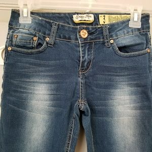 Women's blue jeans